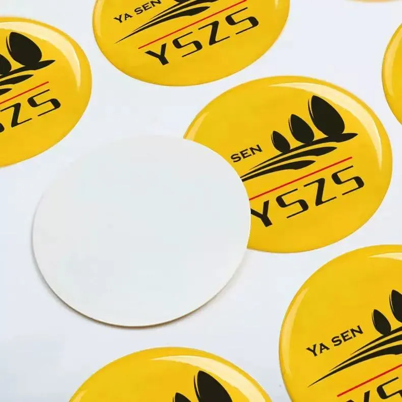 Adesivos epóxi personalizados